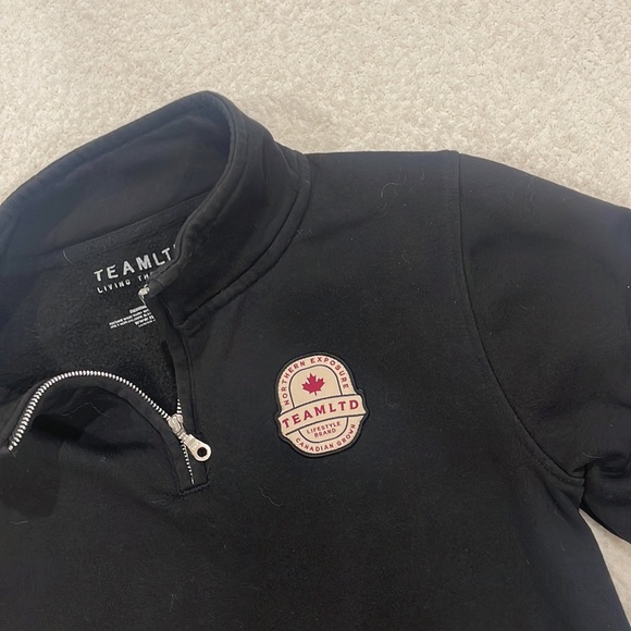 TEAMLTD - Quarter-zip Fleece Pullover Sweater - Black (size small) - Picture 6 of 10